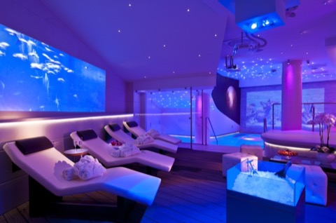 SPA Moon